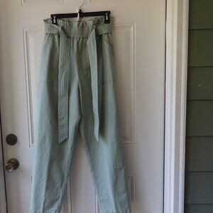Steve Madden paper bag waist pants size M, 100% cotton, Misty Jade, NWT, soft